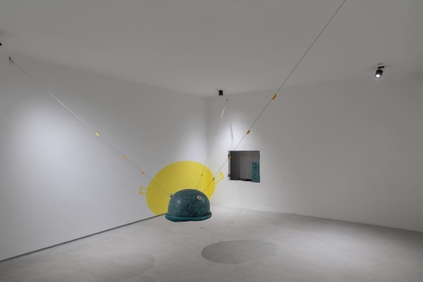 Zhang Yibei Group Exhibition "Tongue In Cheek" Installation View, 2022 张移北“面颊上的舌头”群展现场图 2022
