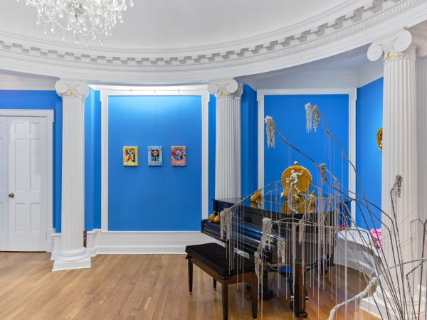 Installation view of Wenjue's artworks at Esther II, New York, 2025. Courtesy of Esther. 文爵作品于Esther II艺博会现场，纽约，2025。图片由Esther提供。