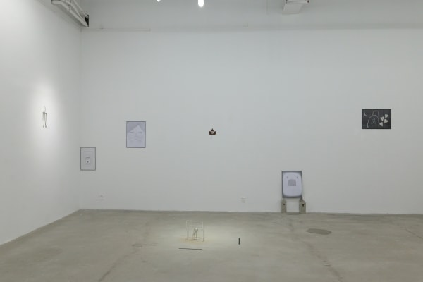 Installation view of Wang Rui's works at the Surplus Space, 2023 王芮作品于剩余空间展览现场，2023