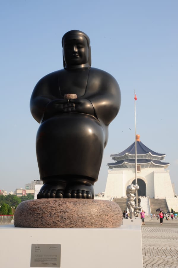 李真 LI CHEN, 世尊