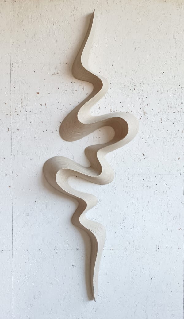 Daniel Mirchev, The Line