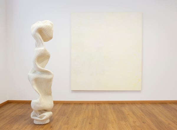 whispering grass David John Flynn, Susanne Thiemann Showroom