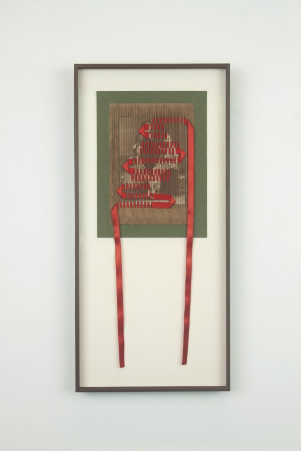Choi Wong, Familie Ties #1, 2023 Found footage, woven with ribbons, mounted on acid-free cardboard, framed with museum glass, 25 × 53 cm ⦁