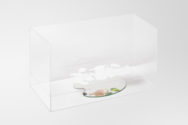 Charlotte Brüel, Invisible sculpture (2020) Acrylic glass, cutout of copy of pallet painting, mirror, 45 x 36 x 76 cm Photo: David Stjernholm