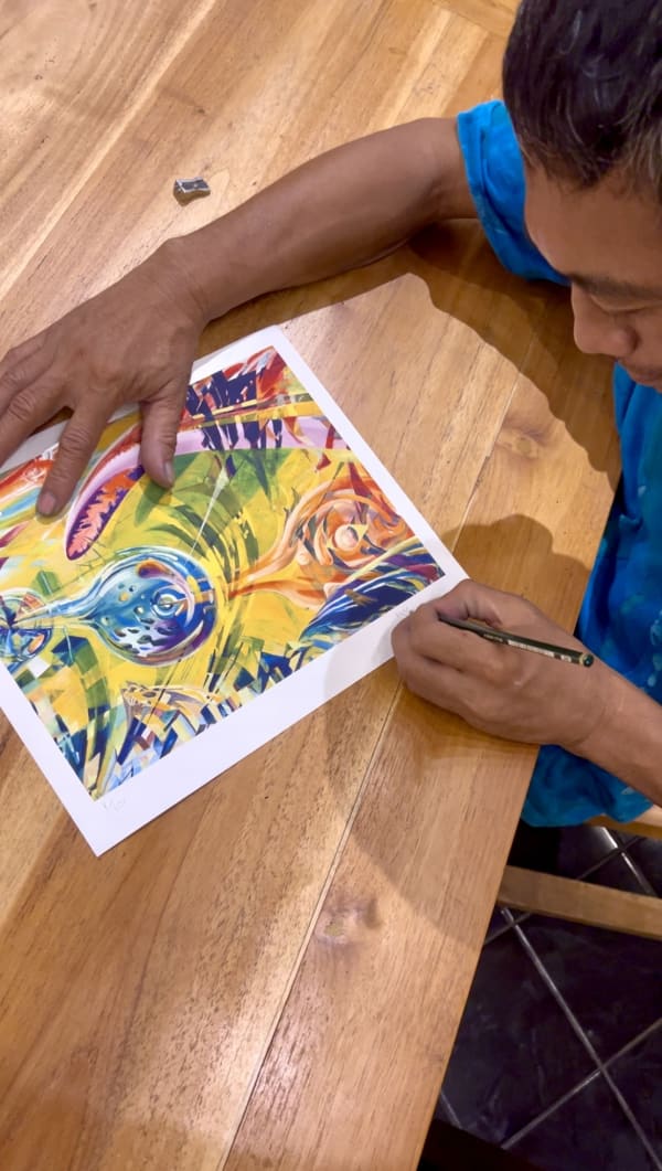 Iweng, will be signing the print editions of Rimbaraya Syurganyata, his 7m high masterpiece consecrated in the Havana Biennale in 2000. Giclee print on Hahnemühle William Turner 190gsm matte fine art paper. Only 10 editions per artwork, numbered and signed by the artist. Come early (start 4pm) to get yours.