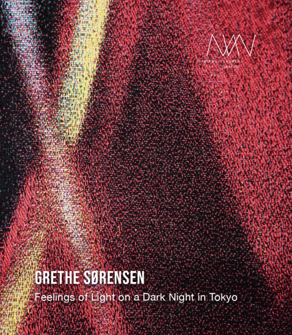 Feelings of Light on a Dark Night in Tokyo
