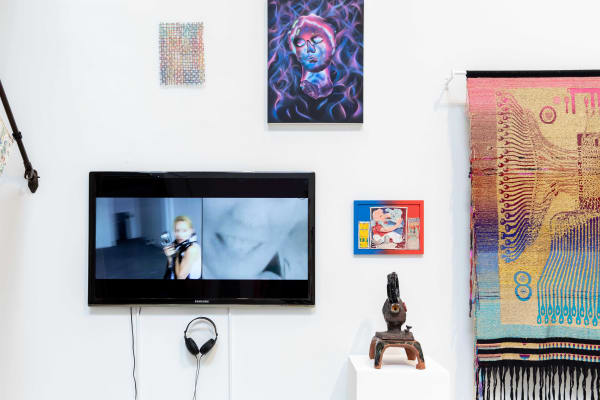 Pool party installation