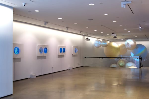 What color is the scent? Installation