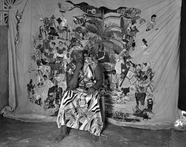 LAURA HEYMAN, MYRLANDE CONSTANT IN HER STUDIO, CARREFOUR FEUILLES, 2011