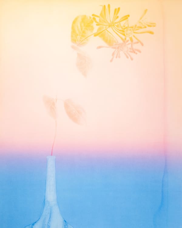 SLAWOMIR ELSNER Hommage an die Geißblattlaube, 2025, Aquarell und Farbstift auf Papier, 178 x 136.5 cm. © Slawomir Elsner