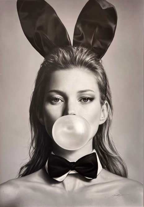 Bunny (Kate Moss Bubblegum) 40 x 30, Ed. 250 68 x 48, Ed. 25