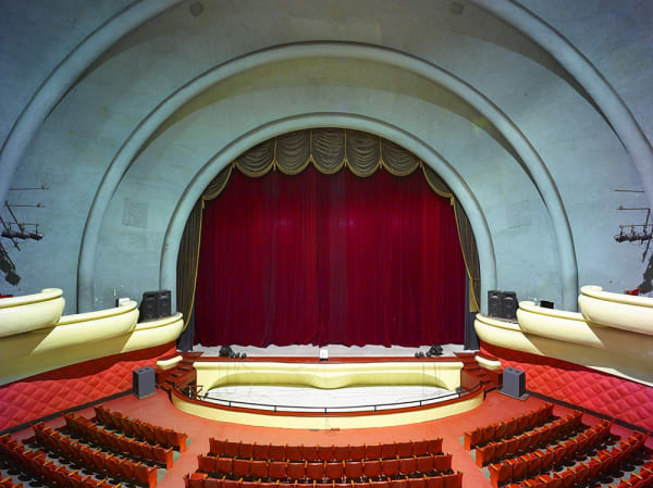TEATRO AMERICA, Havana, Cuba, 2014 21 x 26 in., Ed. 7 & 2AP 32 x 40 in., Ed. 7 & 2AP 44 x 55 in., Ed. 10 & 2AP 59 x 73 1/2 in., Ed. 5 & 2AP