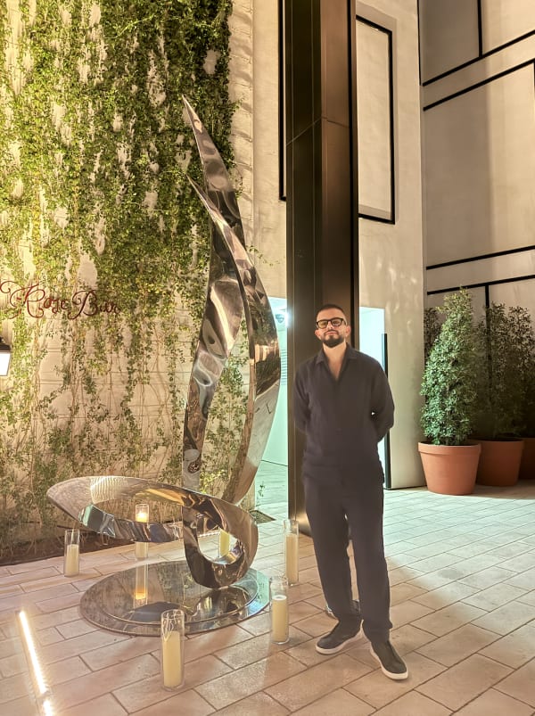 Foad Hamzeh, Letters in Motion, Private Viewing Rose Bar at Delano Dubai © FH. Visual, Courtesy of the artist.