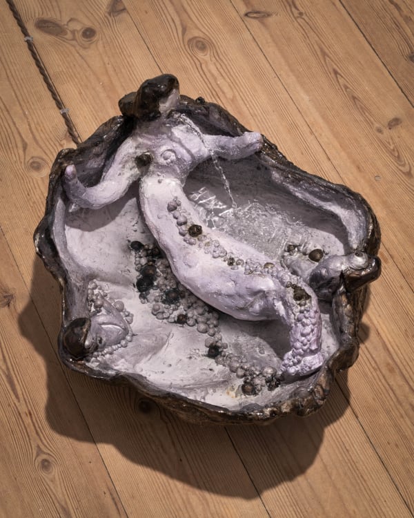 View of Sculpture by Anna Stahn at exhibition 'MAD MAD MAD' at Gl. Holtegaard, 2022