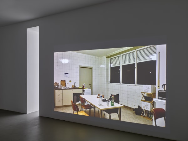 Zwischen Decke Und Boden 002