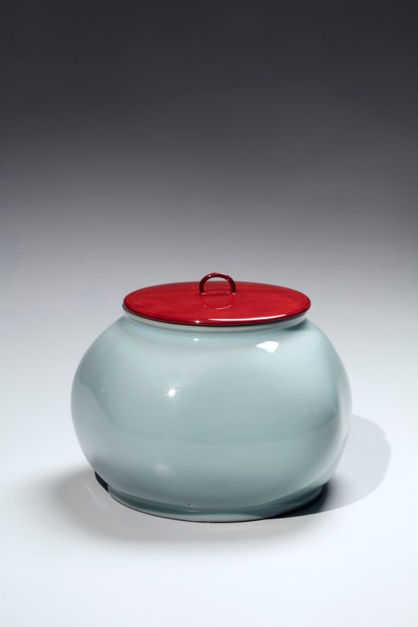 Kawase Shinobu (b. 1950) Gently lobed celadon waterjar with red lacquer cover 2002 Porcelainous stoneware with celadon glaze 6 1/4 x 7 5/8 in. 21.2 x 13.9 cm Inv#10362 SOLD