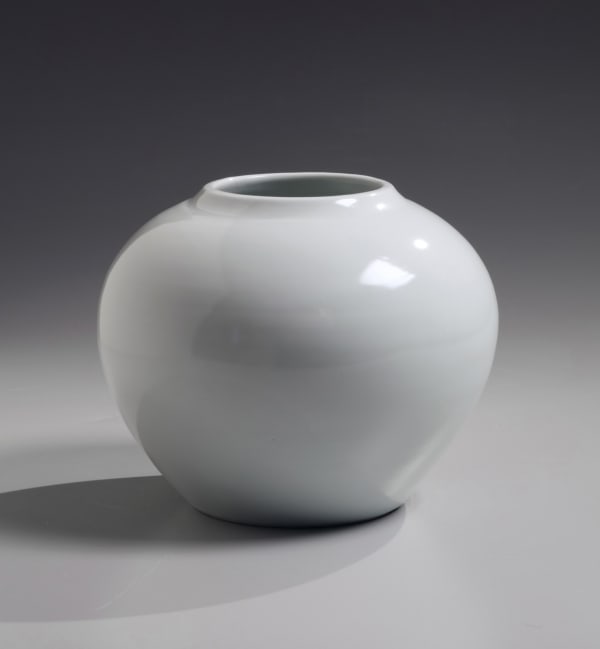 Kondō Yūzō (1902-1985) Round white vessel 1938 Glazed porcelain 7 1/4 x 8 3/4 inches SOLD