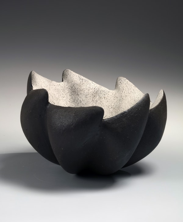 Ichino Masahiko (b. 1961) Lobed bowl with rising wave-like mouth 2016 Unglazed stoneware with Tamba clay and white slip-glazed interior 7 1/2 x 10 1/2 inches SOLD