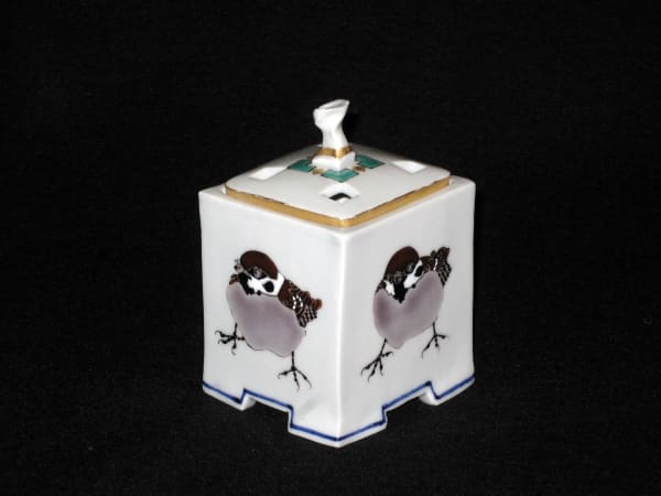 Small square incense burner with a perforated cover and elevated foot, decorated with sparrows, 2010 Porcelain with polychrome enamel glazes 4 3/8 x 3 3/8 inches Inv# 6678 SOLD