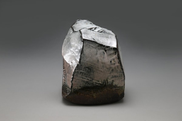 Mountain-shaped, scooped-out vessel with Hagi and ash glazes with gradation from white to pink to dark brown, 2014 Glazed stoneware 11 x 10 1/2 x 11 1/8 in. Inv# 9034