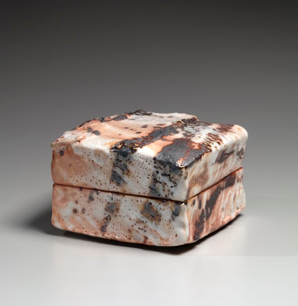 Classical Dignity, Contemporary Beauty in Ceramics Monthly