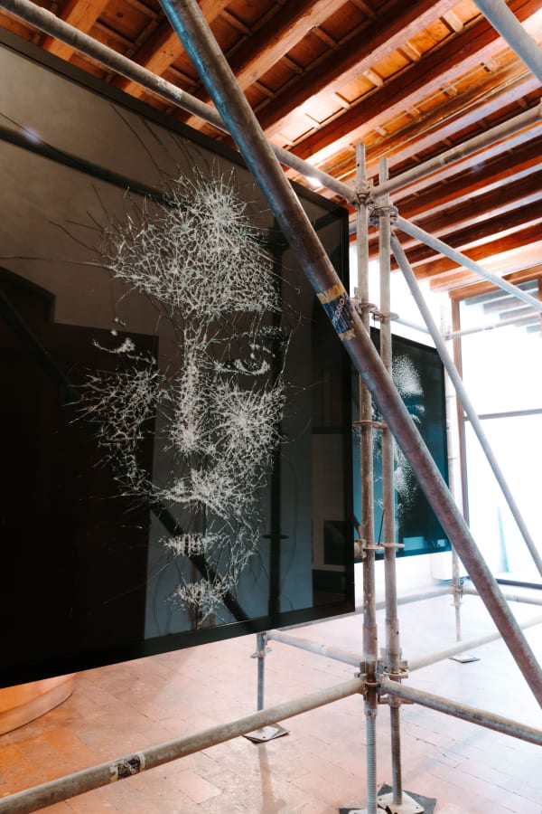 Simon Berger, Facing Grace, Musei Civici di Treviso Casa Robegan, courtesy of Cris Contini Contemporary, photo credit Jessica Zufferli