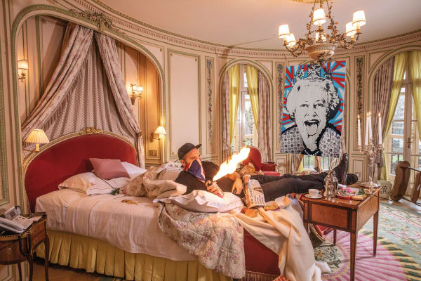 The Queen & Culture Exhibition Now in Italy at Il Salotto di Milano