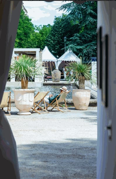 salon cote sud art text salon cote sud, sculpture contemporaine, design artistique, art en plein air, salon de sculpture, installation monumentale, galerie d’art contemporain, sculptures en bronze, design d’extérieur, mobilier d’artiste, œuvres d’art uniq