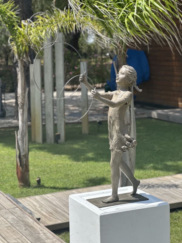 "Jongleuse" in Jardin des sculptures, Aigues Mortes