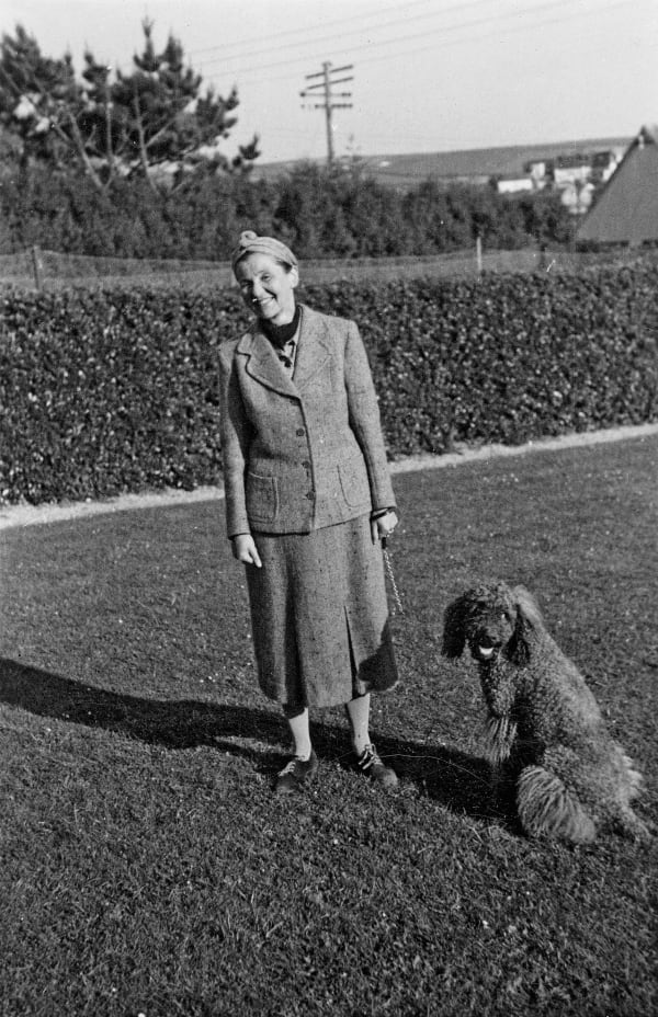 The Art Dealer Grete Ring (1887-1952)