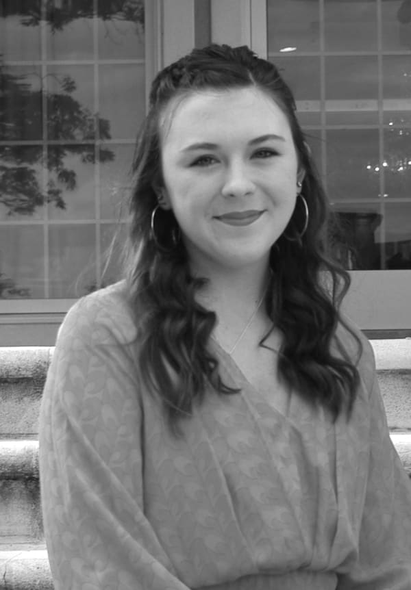 Jessica Smith, Gallery Assistant | New York