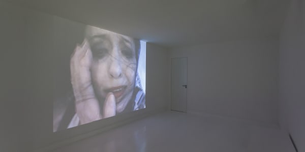 卡塔姿娜·科兹拉，《脸》2005-2006，胶囊上海展览‘忘物志“现场图
