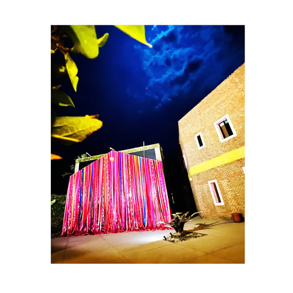 El Milagro de tus Ojos (site specific installation, façade) , 2023