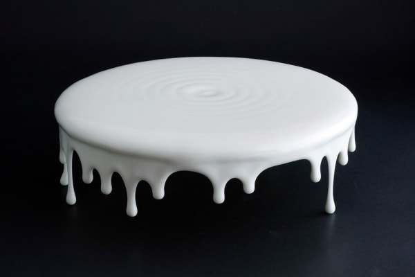 Koji Shiraya, The world, 2022, glaze, 10 x 32 x 32 cm