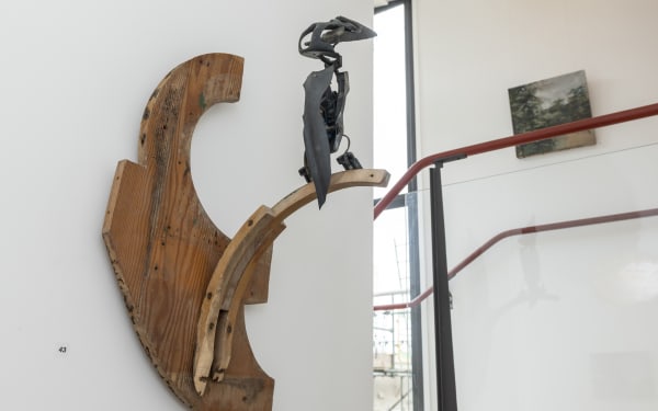 River's Edge, BallroomArts, Aldeburgh (7-19 June, 2022) Bird sculptures by Emily Mayer