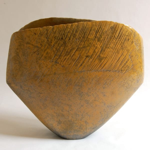 <span class="artist"><strong>Stephen Murfitt</strong></span>, <span class="title"><em>Large Rounded & Textured Bowl</em>, 2023</span>