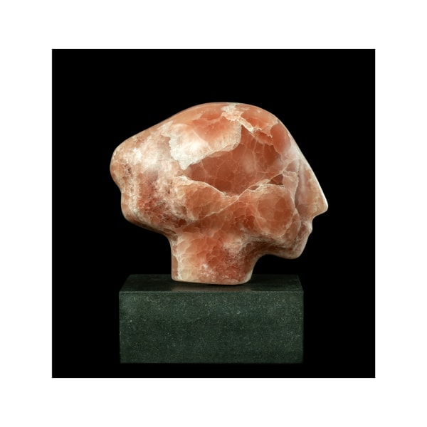 'Girl's Head' (2018), Yellow Onyx, h: 40cm / w: 20cm / d: 24cm, £ 3750.00