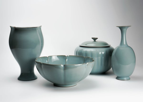 Notes on Blue The art of blue in contemporary Japanese ceramics