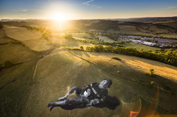 Saype, Qu'est ce qu'un grand homme, 2020, Aurillac, France