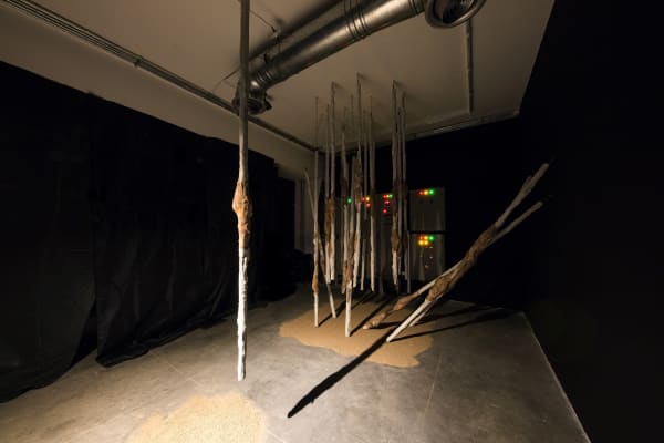 Kolsum Salehi Weight Of Time Electric Lowres 05