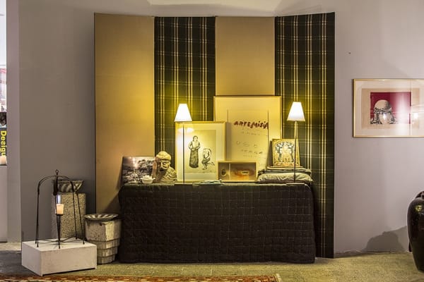 Fereydoun Ave References Clues Favourite Things Samart Lowres 89