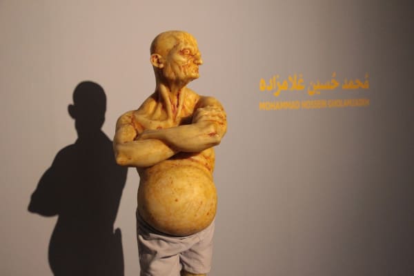 1397 2019 Mohammad Hossein Gholamzadeh The Fall Emrooz Gallery Installation View Highres 02 Img 9040