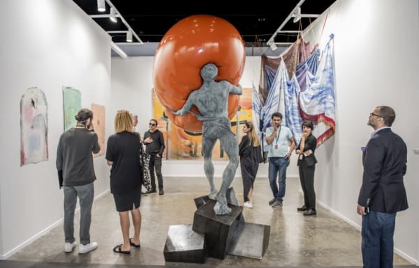 ''Amid a Gloomy Economic Forecast and Simmering Political Tensions, Art Dubai Tries to Find Stability''