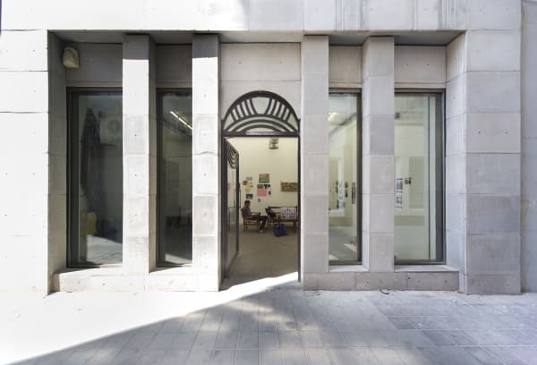 Installation View. Sam Samiee. A Universal Pink. Electric Room 3/50. a Dastan:Outside project.