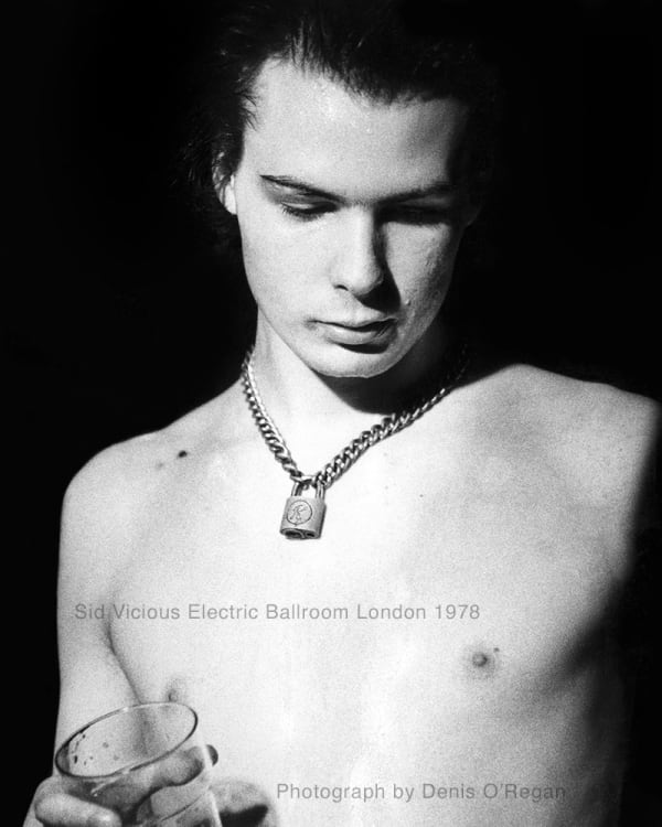 Sid Vicious on stage