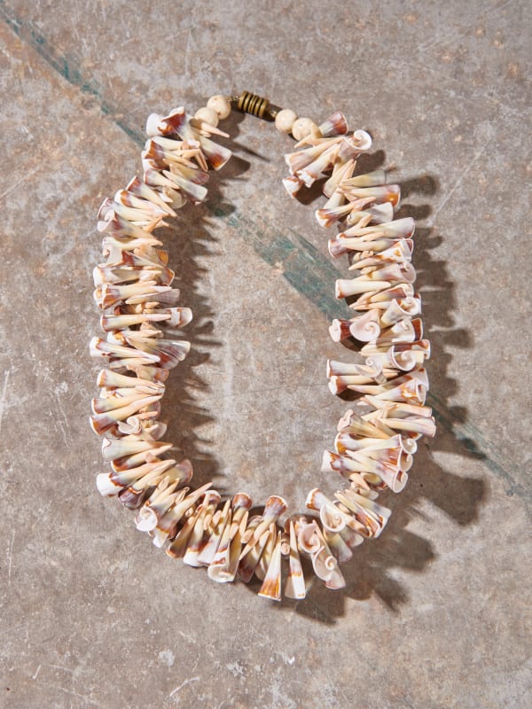 Fluted Shell Necklace