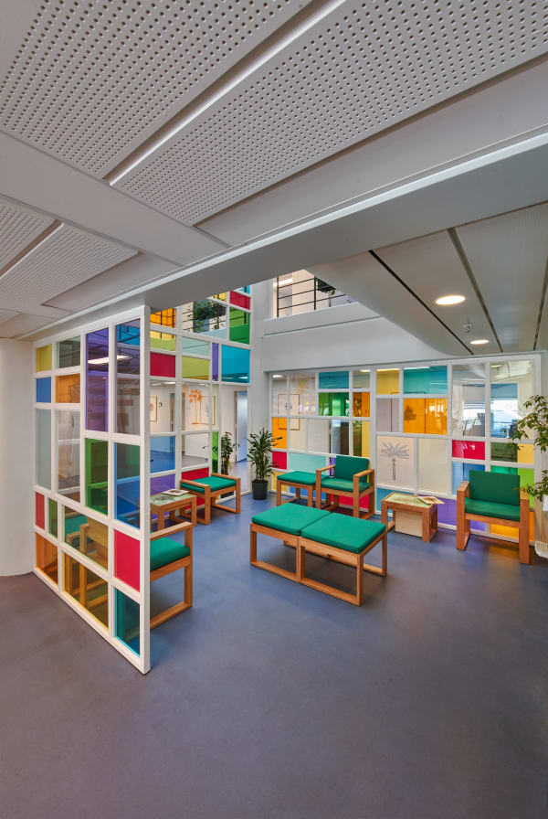 2359486E 651B 4B39 Adf9 33B0Ee3Cd39D