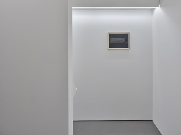 Little_Warsaw_innen_Library _Erna_Hecey_Gallery_Luxembourg_October_2020