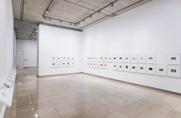 Jeff Weber, Serial Grey, 2021 Exhibition view at Carré d'Art, Nîmes Courtesy of the artist, Carré d'Art - Musée d'Art Contemporain de Nîmes & Erna Hecey Gallery