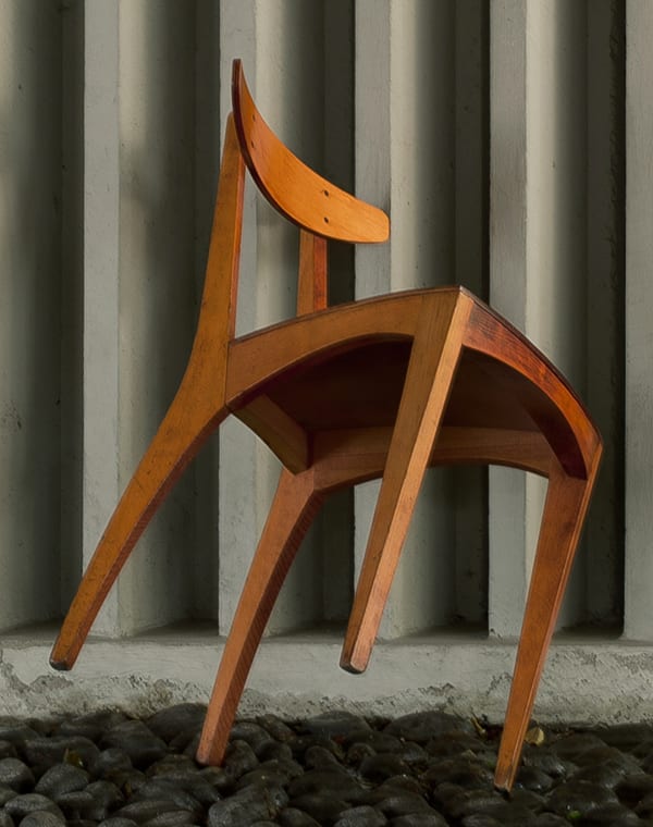 Suzanne Lafont_photograph_la chaise 2014